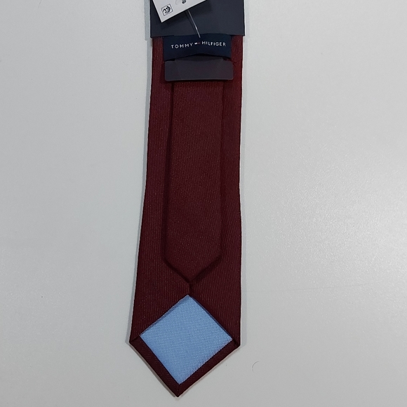 Tommy Hilfiger Burgundy Signature Stripe Neck Tie - Picture 6 of 10